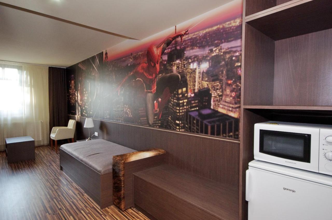 Corvin Apartman غيولا المظهر الخارجي الصورة